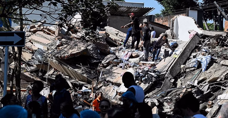 Terremoto de magnitud 7.4 sacude Colombia y deja al menos 111 víctimas mortales