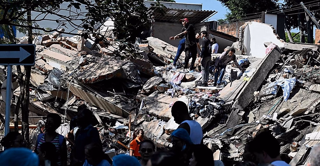 Terremoto de magnitud 7.4 sacude Colombia y deja al menos 111 víctimas mortales